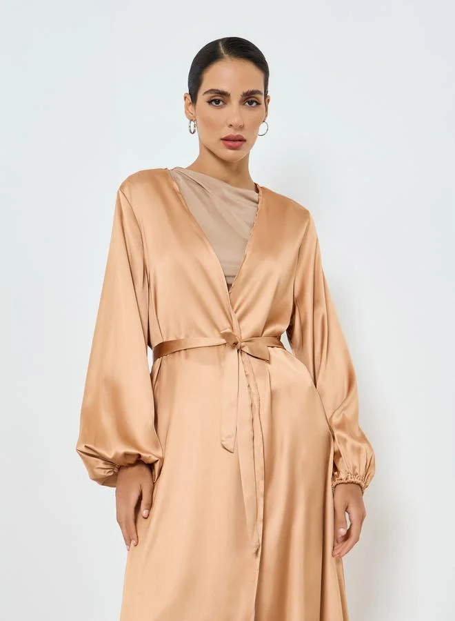 تايك تو عباية ساتان سادة بأكمام طويلة